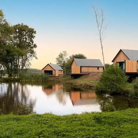 Les Pavillons De La Libellule Lodge *