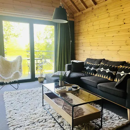 Les Pavillons De La Libellule 보랭