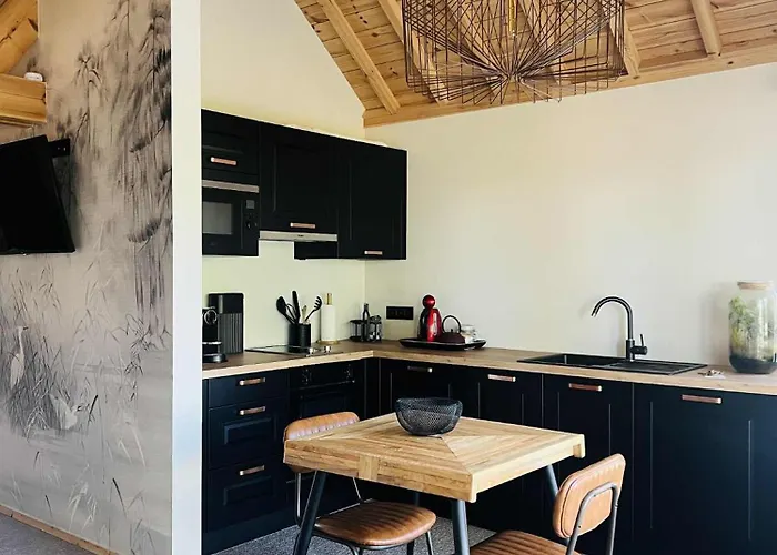 Les Pavillons De La Libellule Lodge