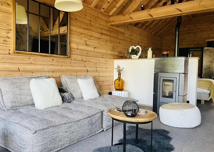 Les Pavillons De La Libellule Lodge