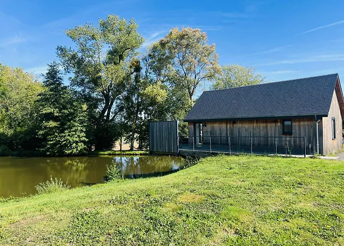 Les Pavillons De La Libellule Lodge
